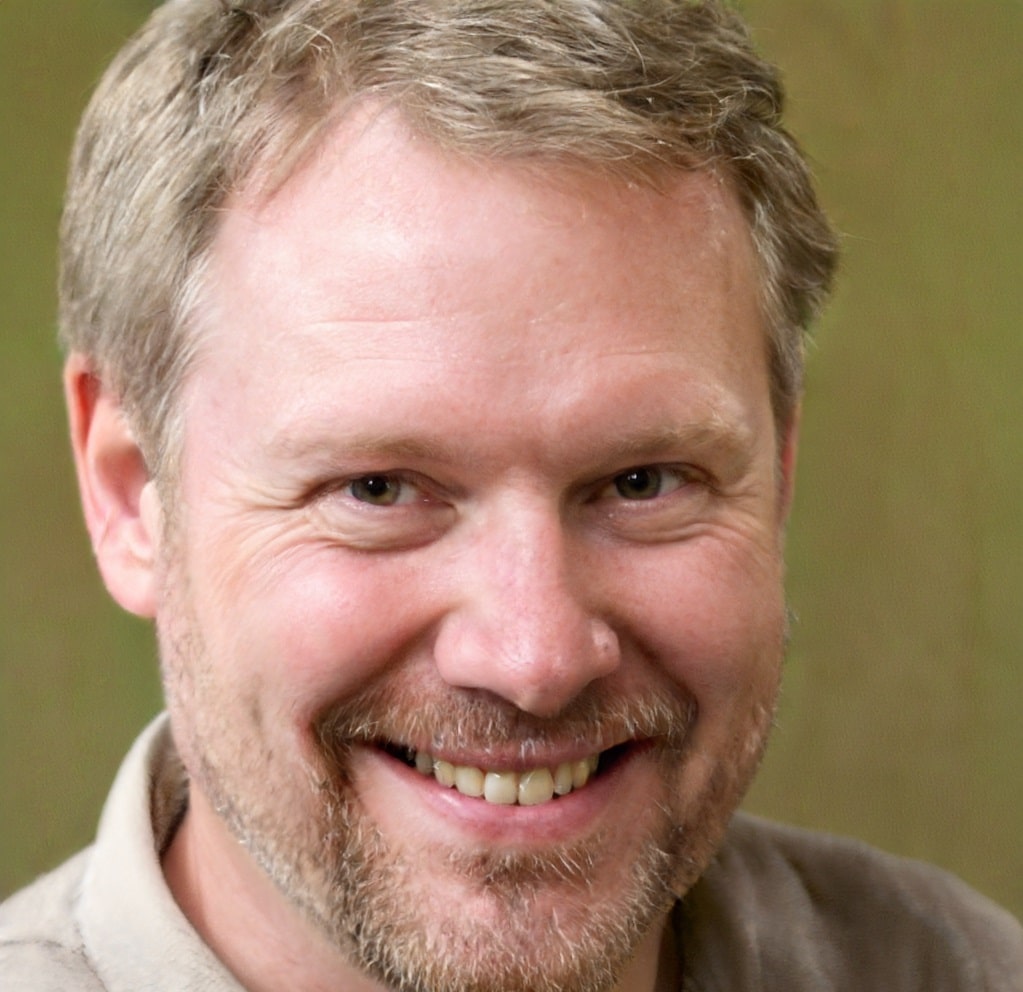 Owen Harris